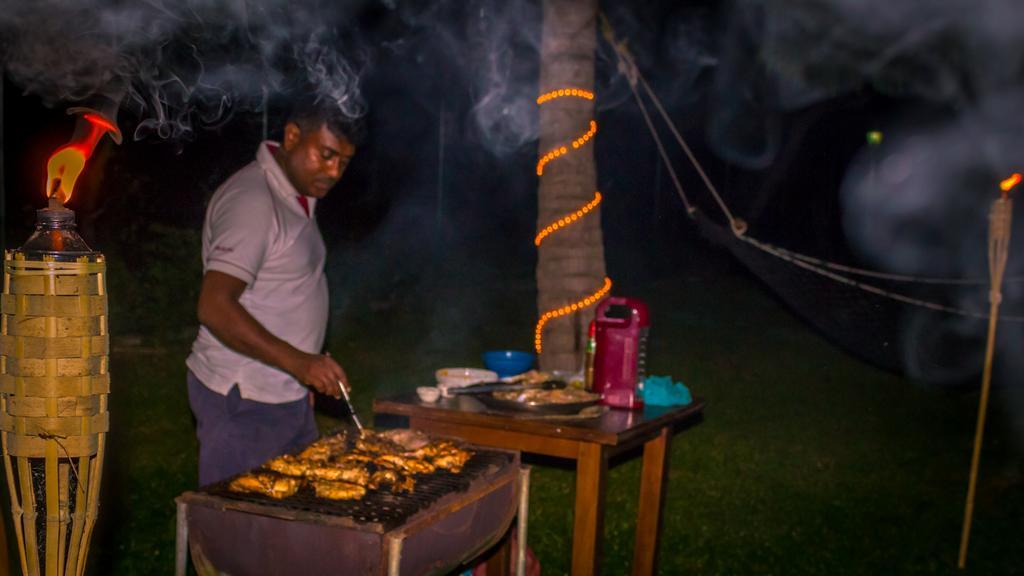 Serenity Lake Resort Yala Tissamaharama Exteriér fotografie