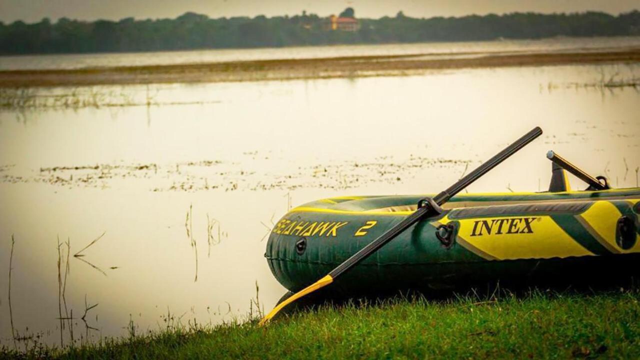 Serenity Lake Resort Yala Tissamaharama Exteriér fotografie